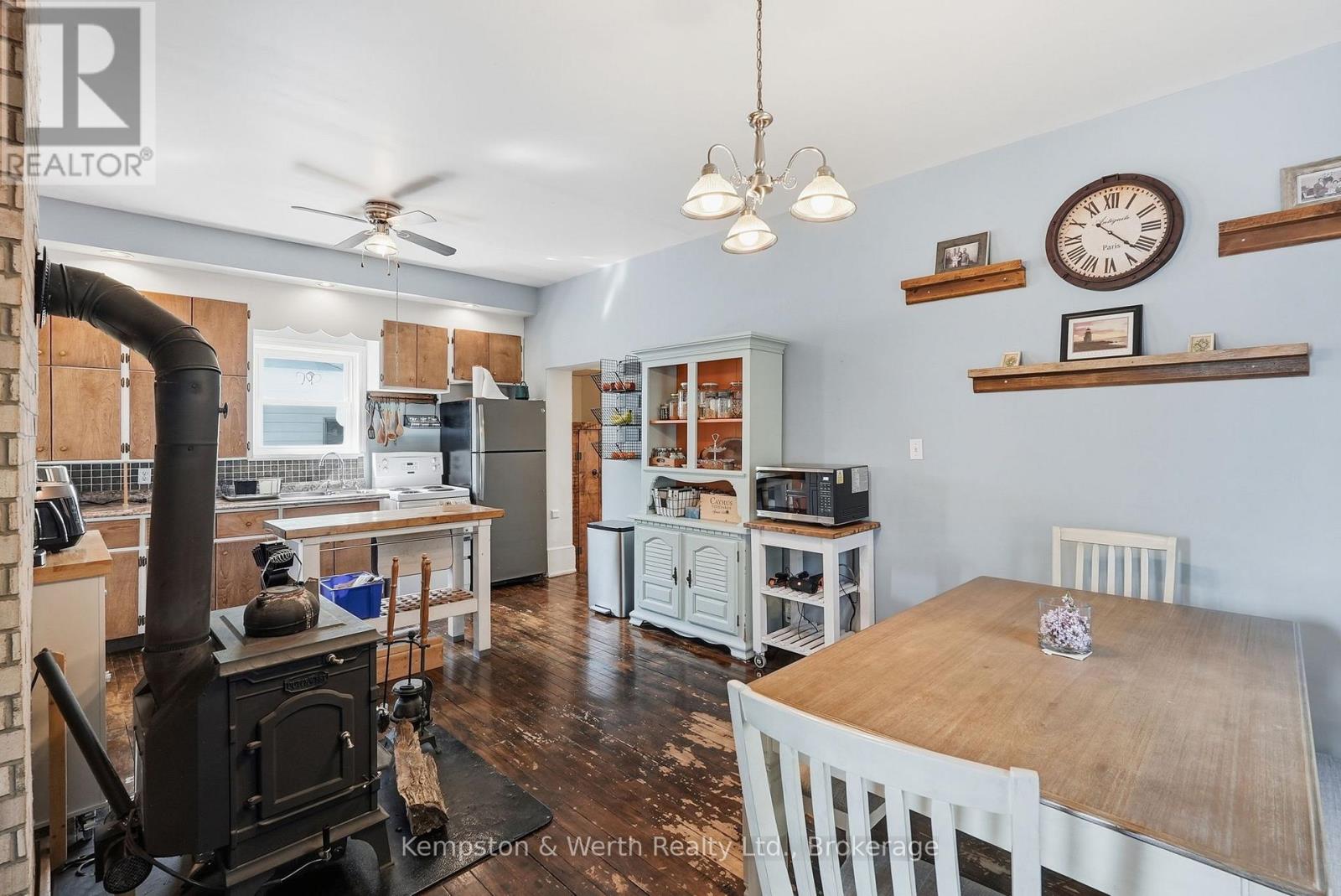545 Main Street E, North Perth, Ontario  N4W 2C5 - Photo 12 - X13210274