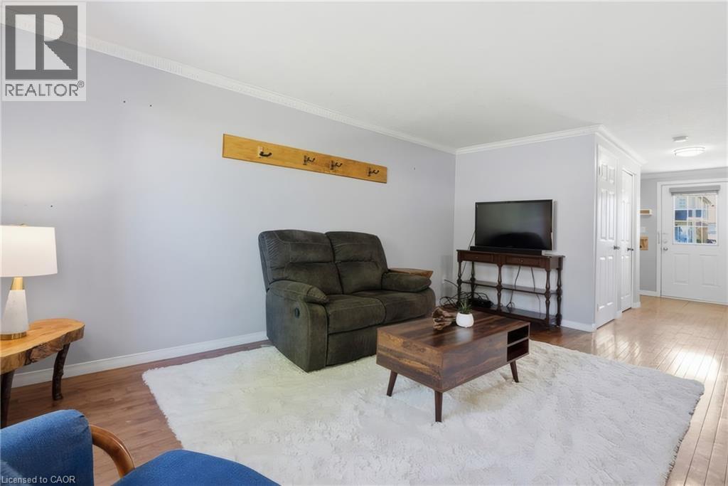 1089 Copper Leaf Crescent, Kitchener, Ontario  N2E 3W4 - Photo 6 - 40834531