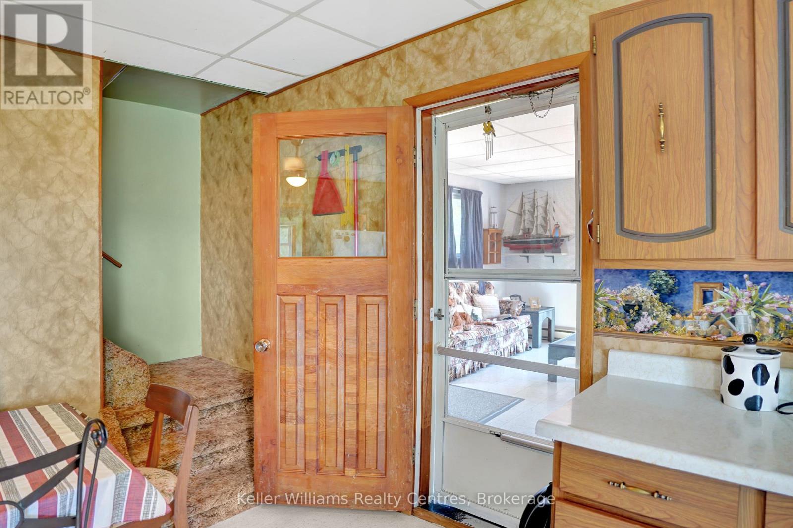 621 Huron Road, South Bruce Peninsula, Ontario  N0H 2T0 - Photo 13 - X13210826