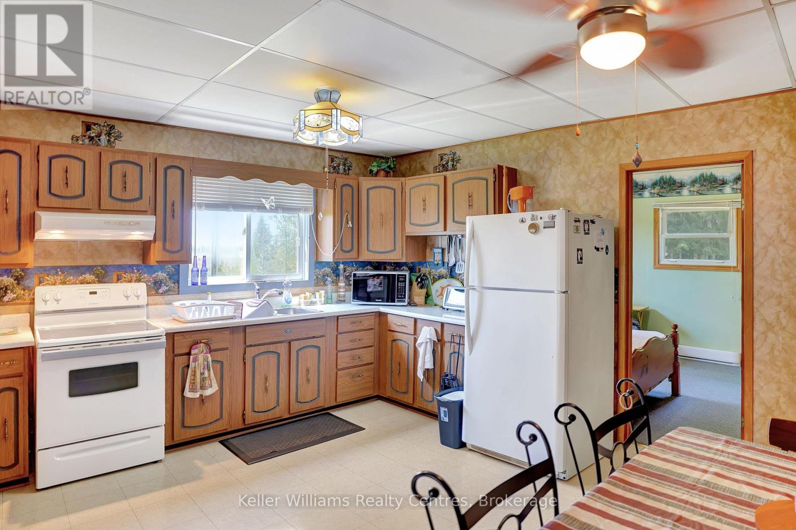 621 Huron Road, South Bruce Peninsula, Ontario  N0H 2T0 - Photo 14 - X13210826