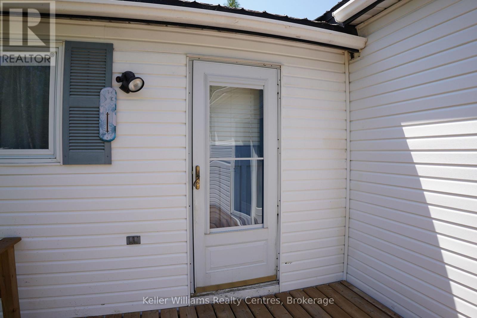 621 Huron Road, South Bruce Peninsula, Ontario  N0H 2T0 - Photo 9 - X13210826