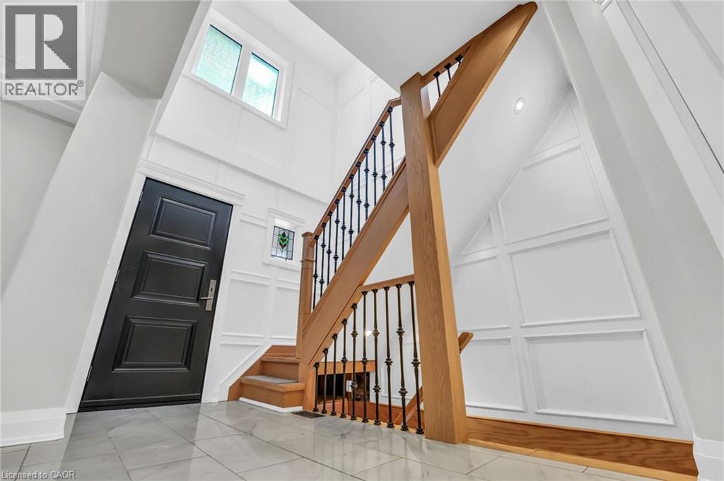 25 Park Street E, Hamilton, Ontario  L9H 1C9 - Photo 6 - 40834018