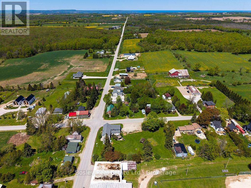 726004 22b Side Road, Grey Highlands, Ontario  N4L 1W6 - Photo 17 - X13210958