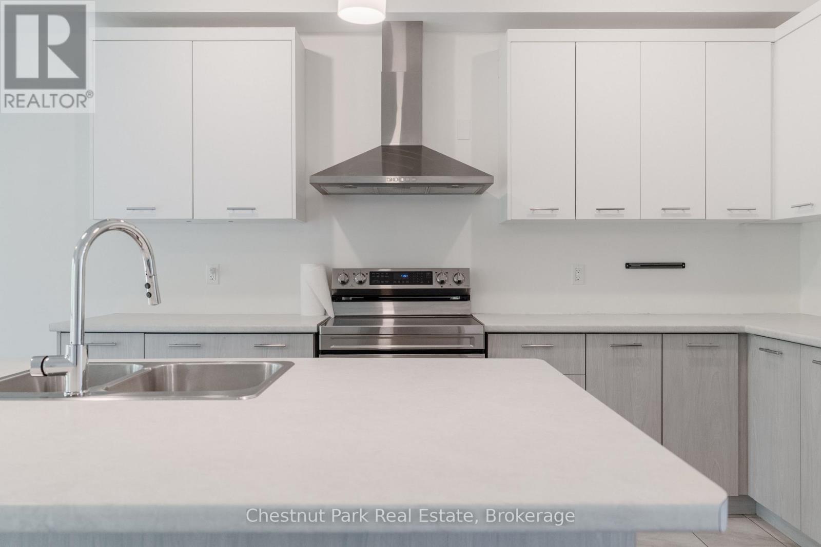 112 Sebastian Street, Blue Mountains, Ontario  N0H 1J0 - Photo 22 - X13211100