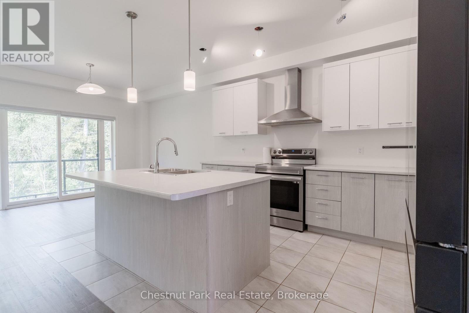 112 Sebastian Street, Blue Mountains, Ontario  N0H 1J0 - Photo 6 - X13211100