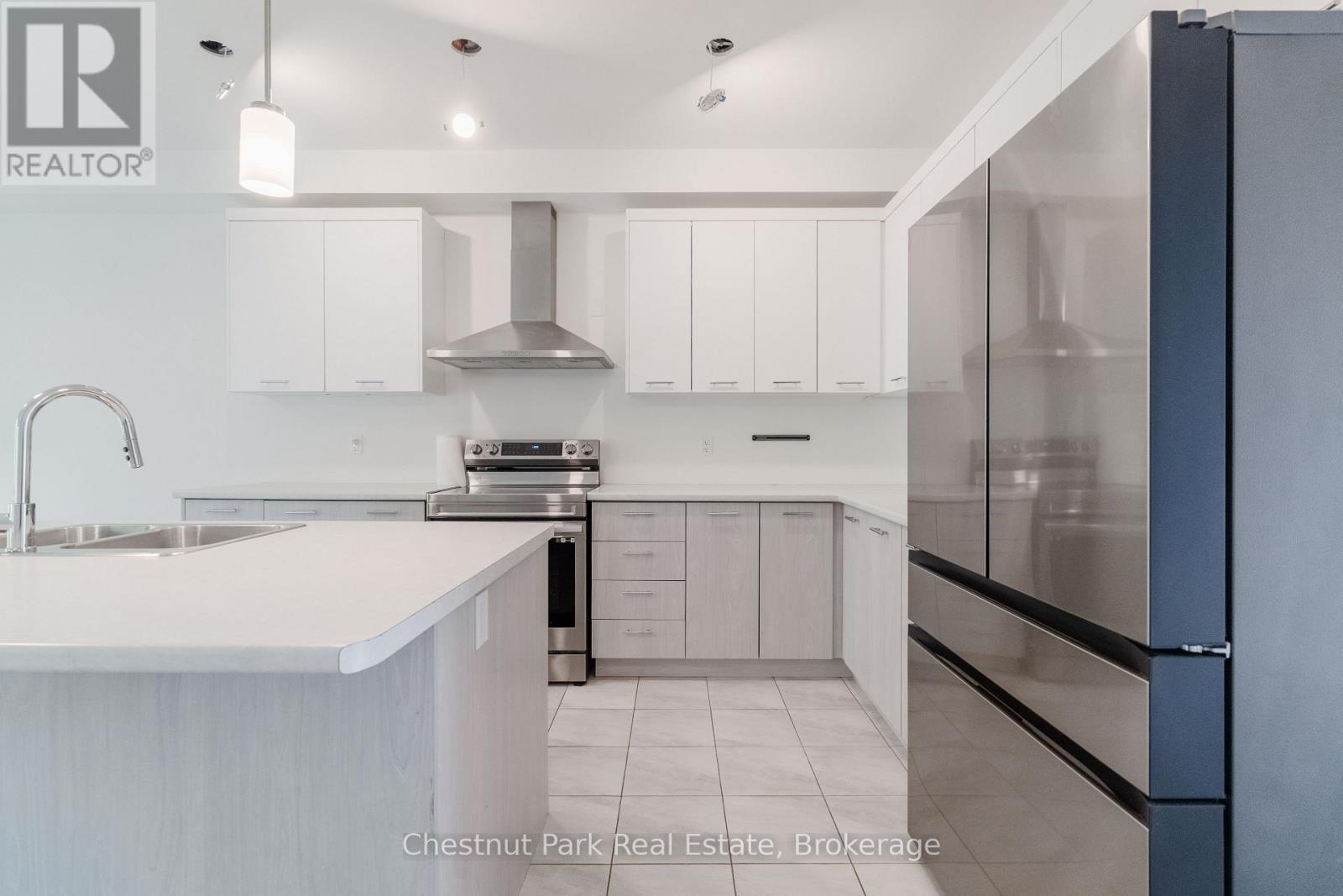 112 Sebastian Street, Blue Mountains, Ontario  N0H 1J0 - Photo 7 - X13211100