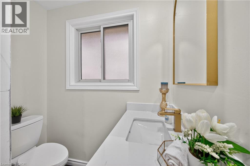 217 Pinegrove Crescent, Waterloo, Ontario  N2L 4V2 - Photo 24 - 40834624