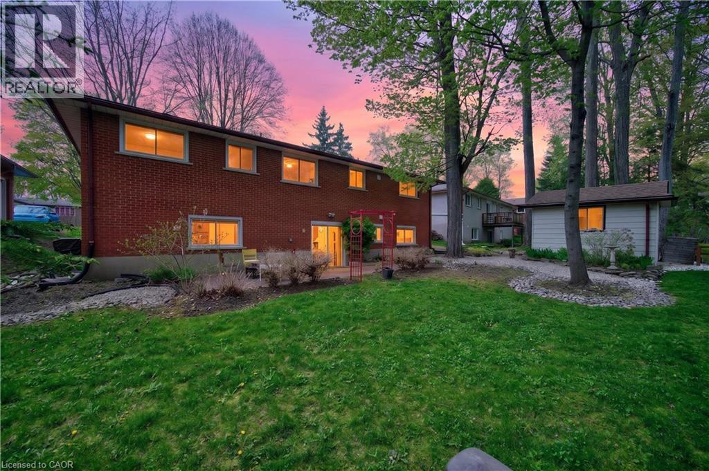 217 Pinegrove Crescent, Waterloo, Ontario  N2L 4V2 - Photo 36 - 40834624