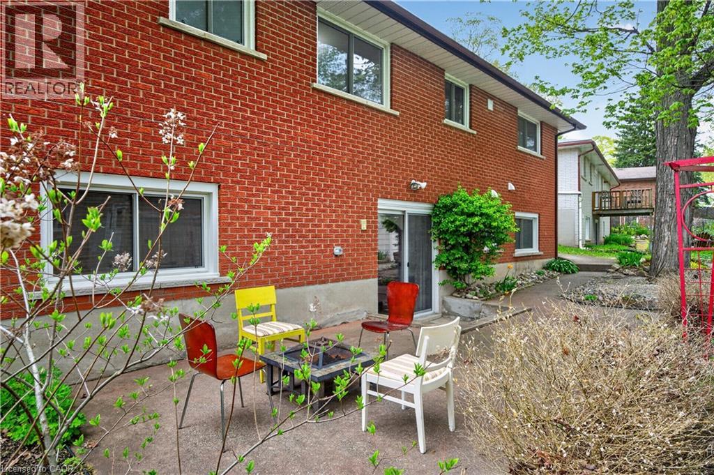 217 Pinegrove Crescent, Waterloo, Ontario  N2L 4V2 - Photo 39 - 40834624