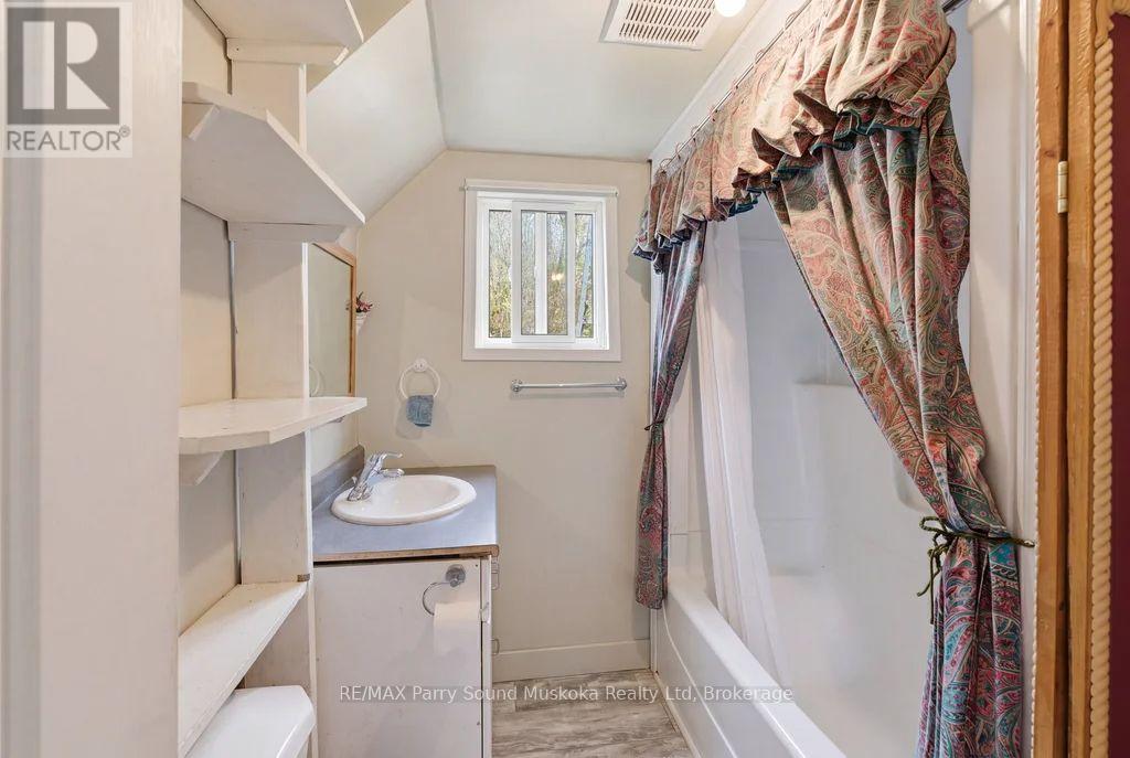 1 Butler Street, Whitestone, Ontario  P0A 1G0 - Photo 17 - X13211570