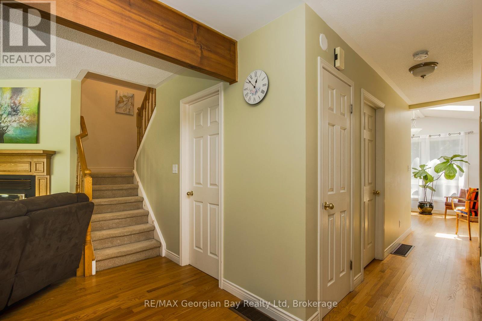 2 Ridout Court, Tiny, Ontario  L0L 2J0 - Photo 10 - S13212514
