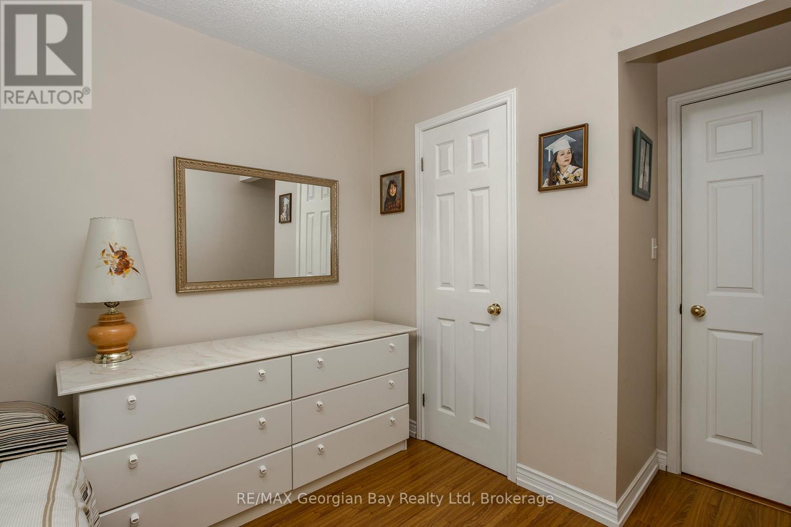 2 Ridout Court, Tiny, Ontario  L0L 2J0 - Photo 12 - S13212514
