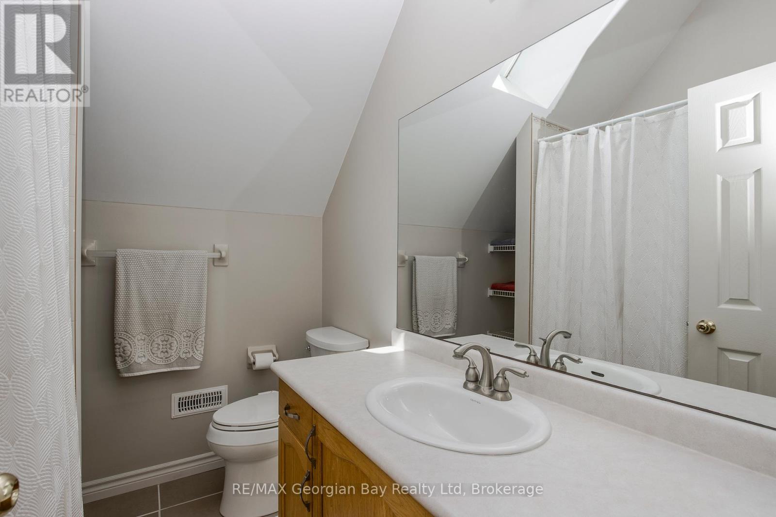 2 Ridout Court, Tiny, Ontario  L0L 2J0 - Photo 18 - S13212514