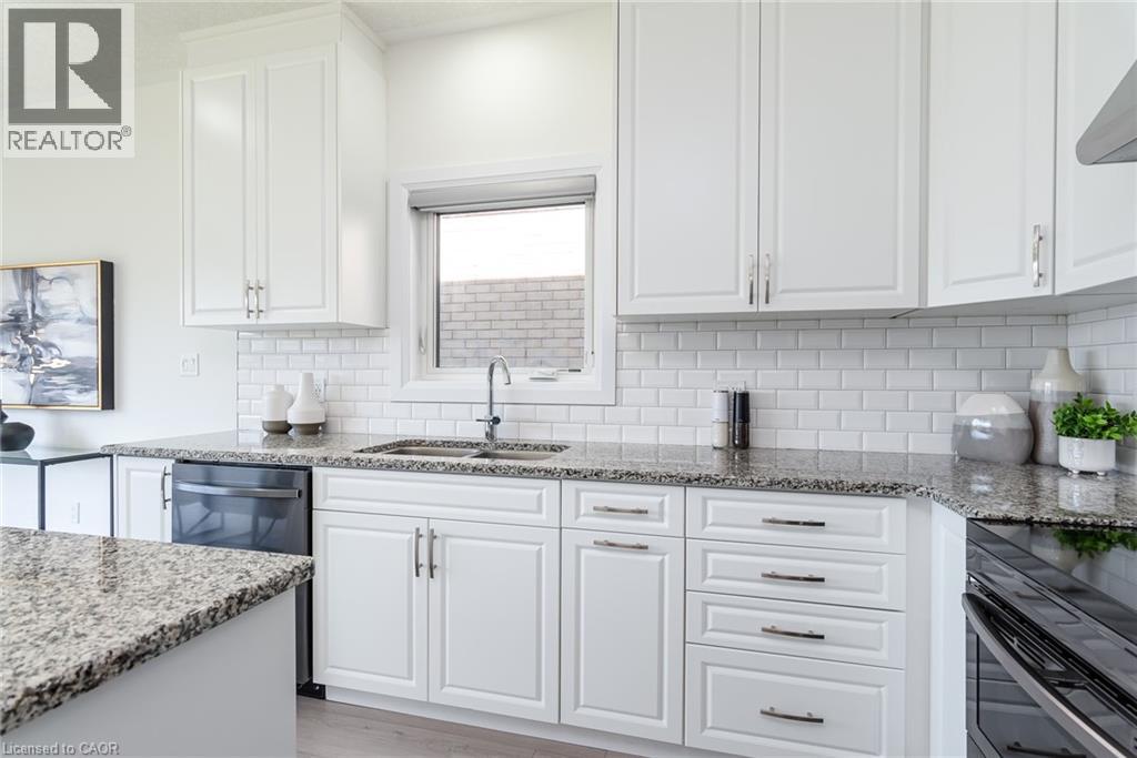 508 Nathalie Crescent, Kitchener, Ontario  N2E 0H8 - Photo 24 - 40834204