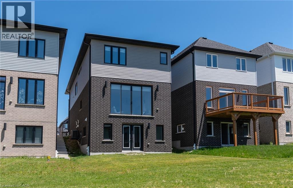 508 Nathalie Crescent, Kitchener, Ontario  N2E 0H8 - Photo 5 - 40834204