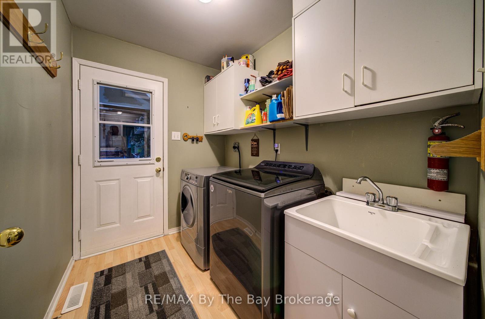 12 Silver Birch Avenue, Wasaga Beach, Ontario  L9Z 1B7 - Photo 20 - S13212758