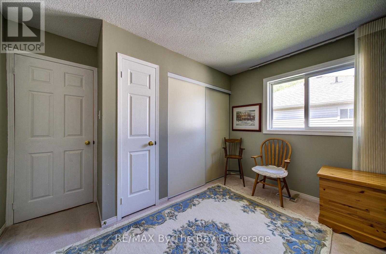 12 Silver Birch Avenue, Wasaga Beach, Ontario  L9Z 1B7 - Photo 22 - S13212758