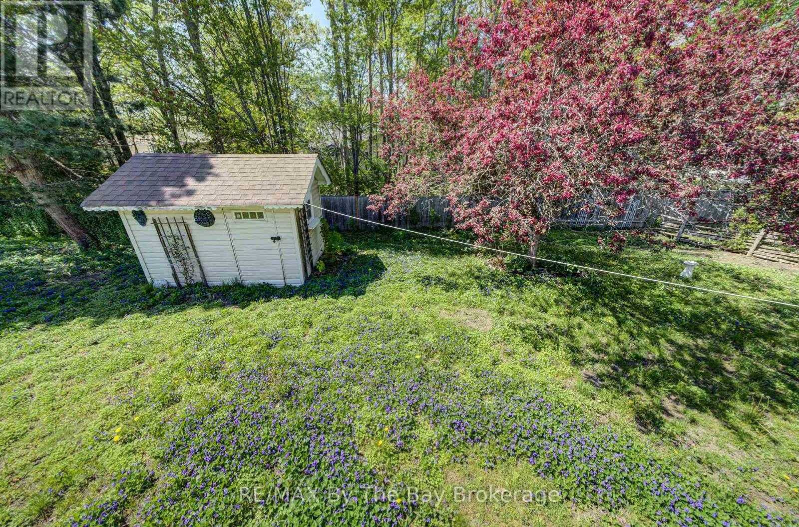 12 Silver Birch Avenue, Wasaga Beach, Ontario  L9Z 1B7 - Photo 37 - S13212758