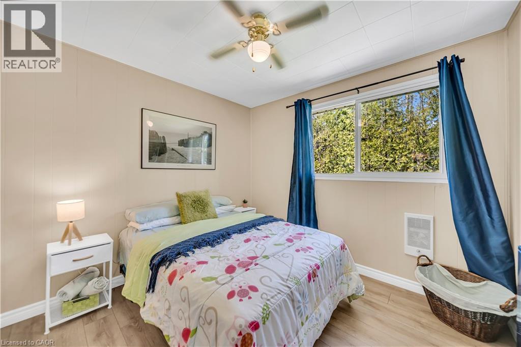 79 Mapleport Crescent, Sauble Beach, Ontario  N0H 2G0 - Photo 16 - 40833473