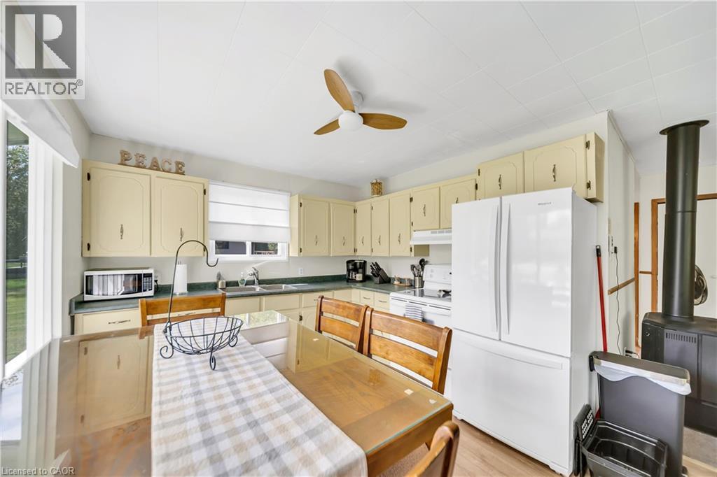 79 Mapleport Crescent, Sauble Beach, Ontario  N0H 2G0 - Photo 8 - 40833473
