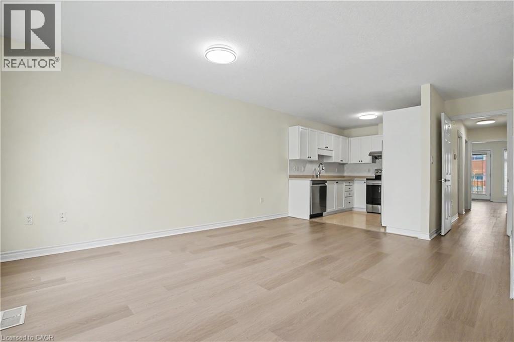 619 Wild Ginger Avenue Unit# C16, Waterloo, Ontario  N2V 2X1 - Photo 21 - 40831534
