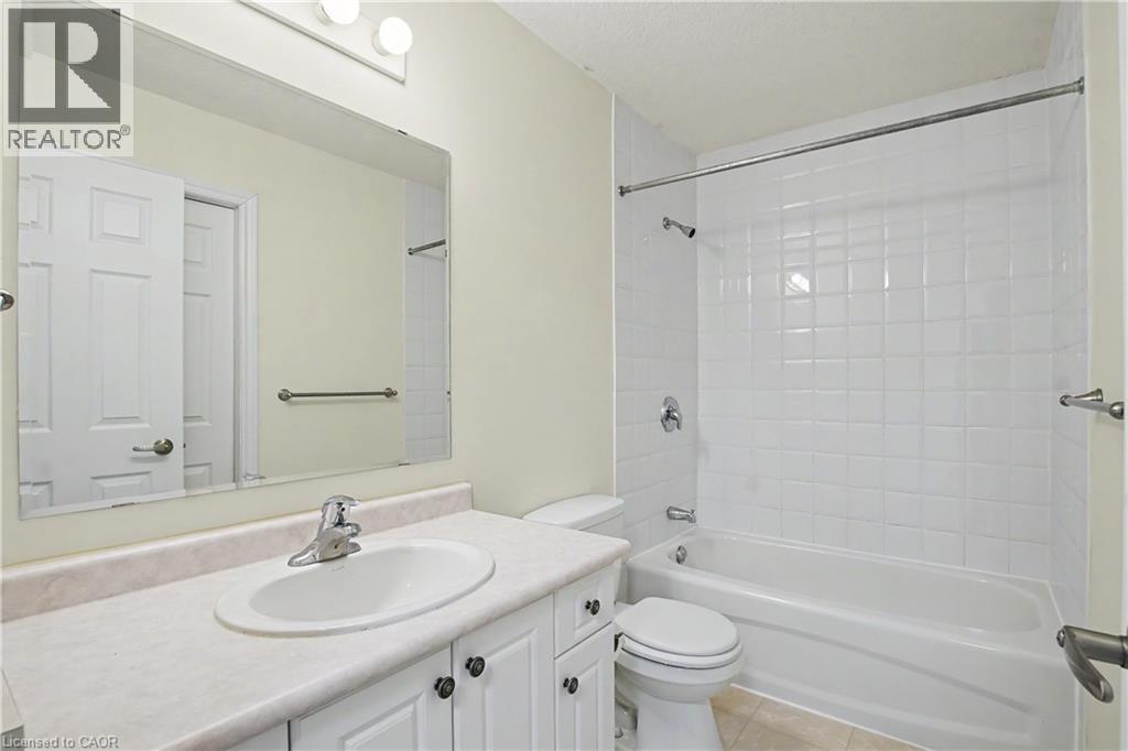 619 Wild Ginger Avenue Unit# C16, Waterloo, Ontario  N2V 2X1 - Photo 24 - 40831534