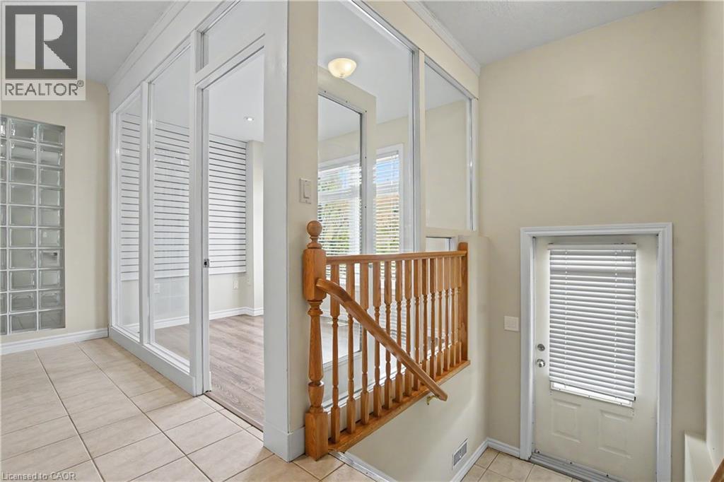 619 Wild Ginger Avenue Unit# C15, Waterloo, Ontario  N2V 2X1 - Photo 15 - 40831524