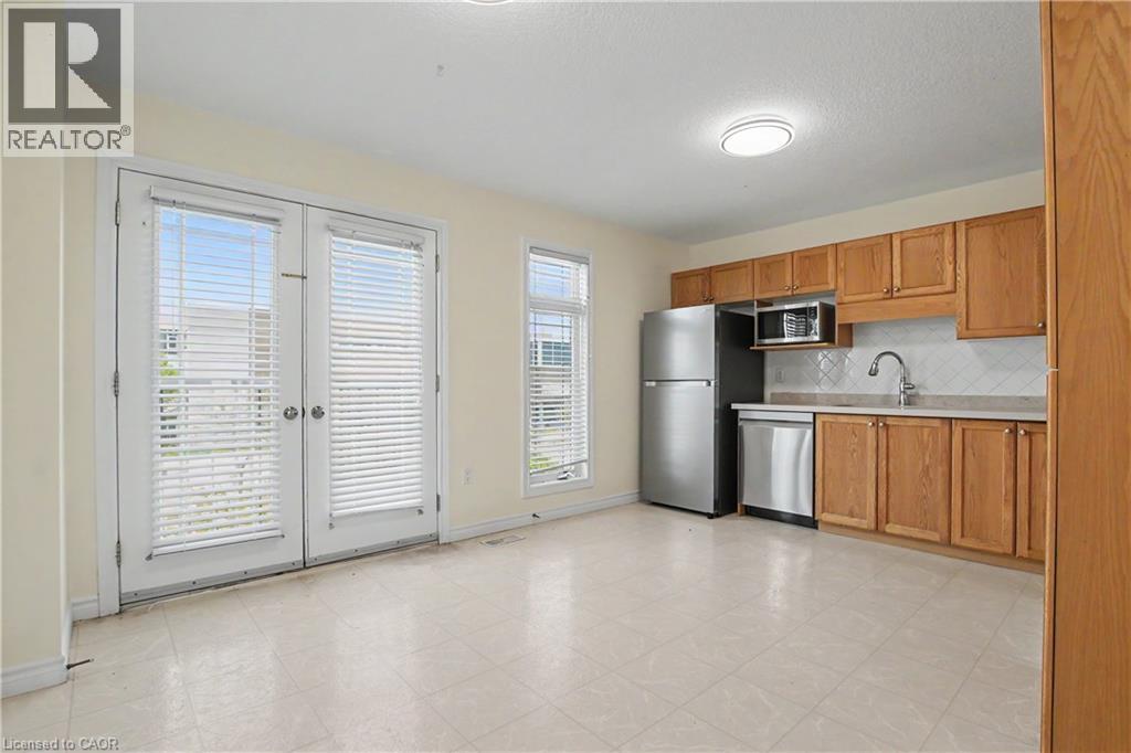 619 Wild Ginger Avenue Unit# C15, Waterloo, Ontario  N2V 2X1 - Photo 27 - 40831524