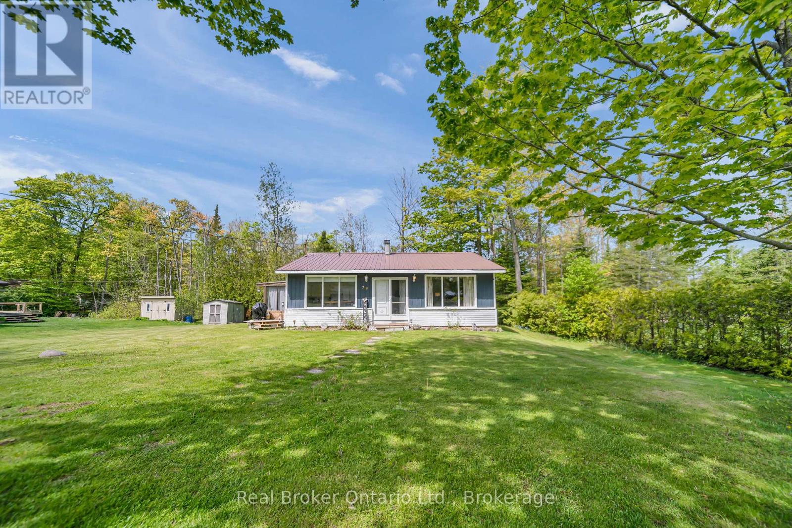 79 Mapleport Crescent, South Bruce Peninsula, Ontario  N0H 2G0 - Photo 2 - X13212902