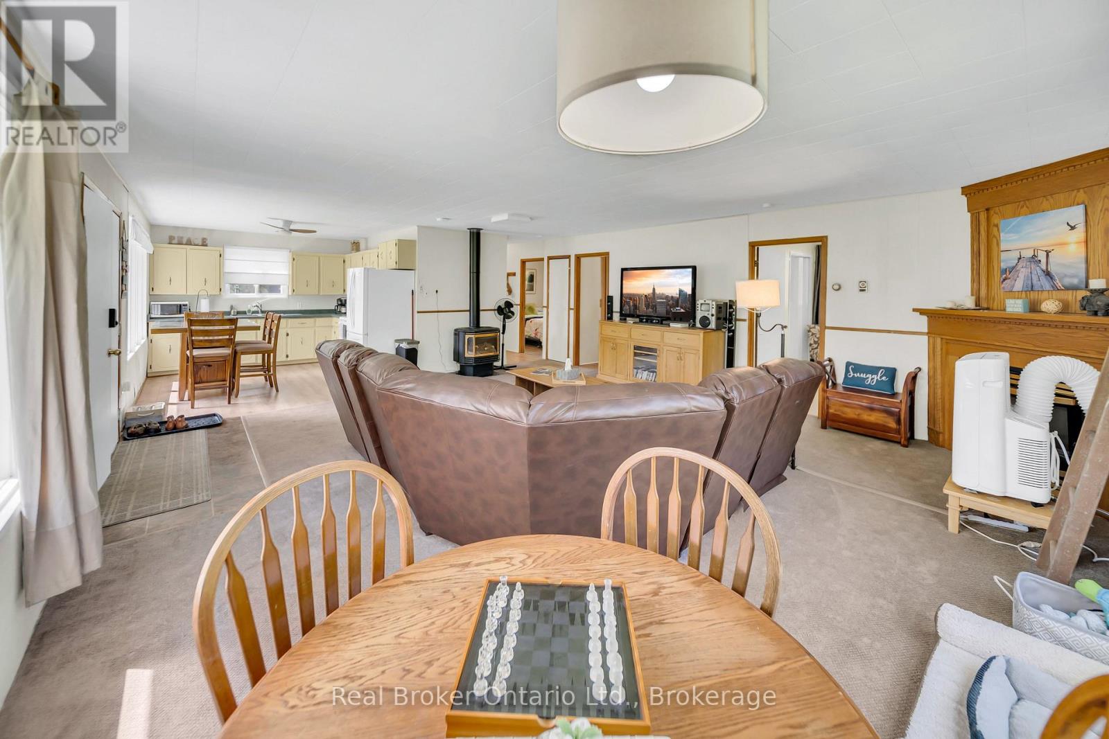 79 Mapleport Crescent, South Bruce Peninsula, Ontario  N0H 2G0 - Photo 5 - X13212902