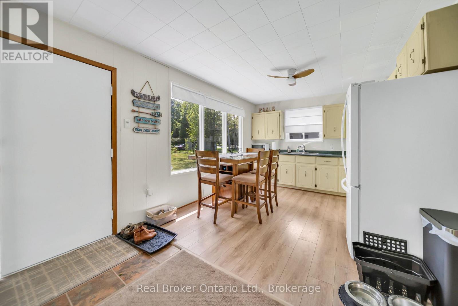 79 Mapleport Crescent, South Bruce Peninsula, Ontario  N0H 2G0 - Photo 8 - X13212902