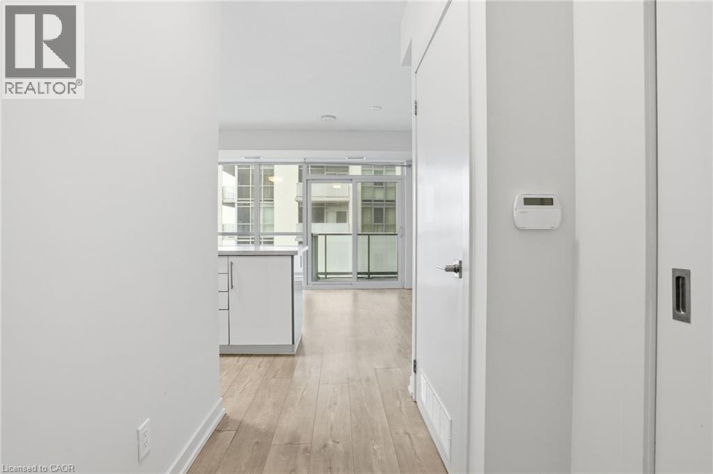 2087 Fairview Street Unit# 1310, Burlington, Ontario  L7R 0E5 - Photo 5 - 40834767