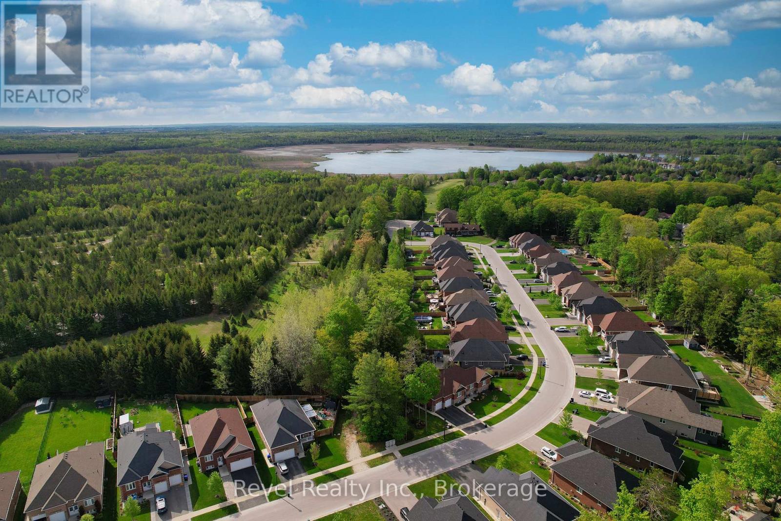 31 Natures Trail, Wasaga Beach, Ontario  L9Z 0H4 - Photo 2 - S13213506