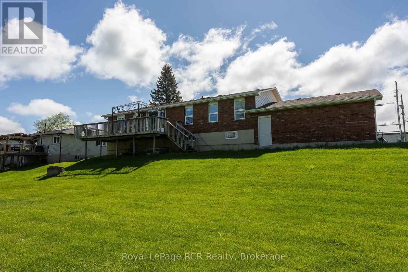 2 Highland Drive, Grey Highlands, Ontario  N0C 1E0 - Photo 2 - X13213502