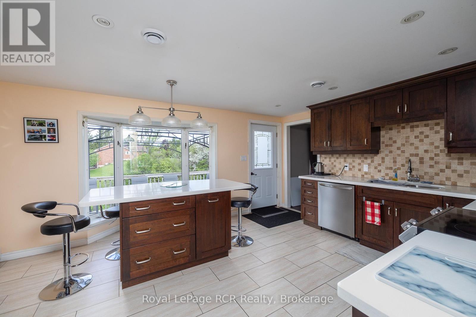 2 Highland Drive, Grey Highlands, Ontario  N0C 1E0 - Photo 7 - X13213502