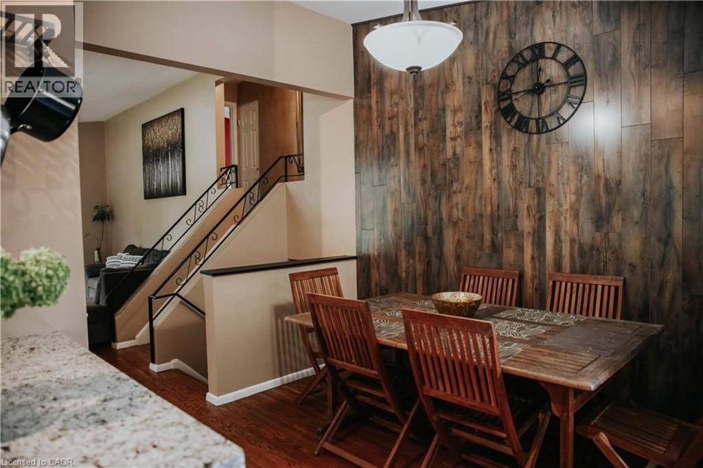 1 Vera Court, Hamilton, Ontario  L8K 4G7 - Photo 15 - 40834787