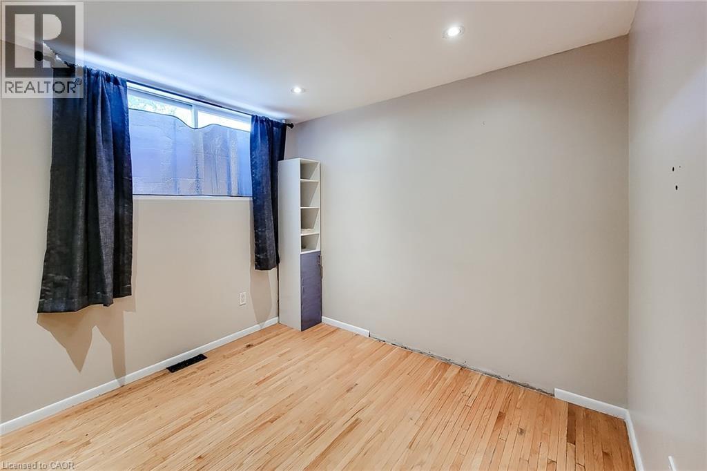 1 Vera Court, Hamilton, Ontario  L8K 4G7 - Photo 39 - 40834787