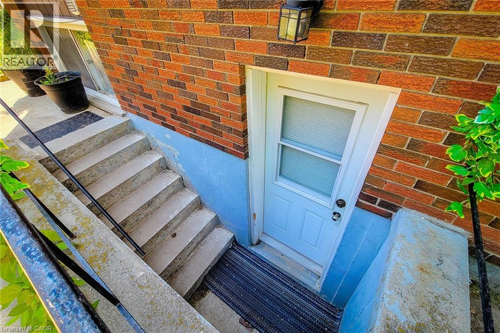 1 Vera Court, Hamilton, Ontario  L8K 4G7 - Photo 42 - 40834787