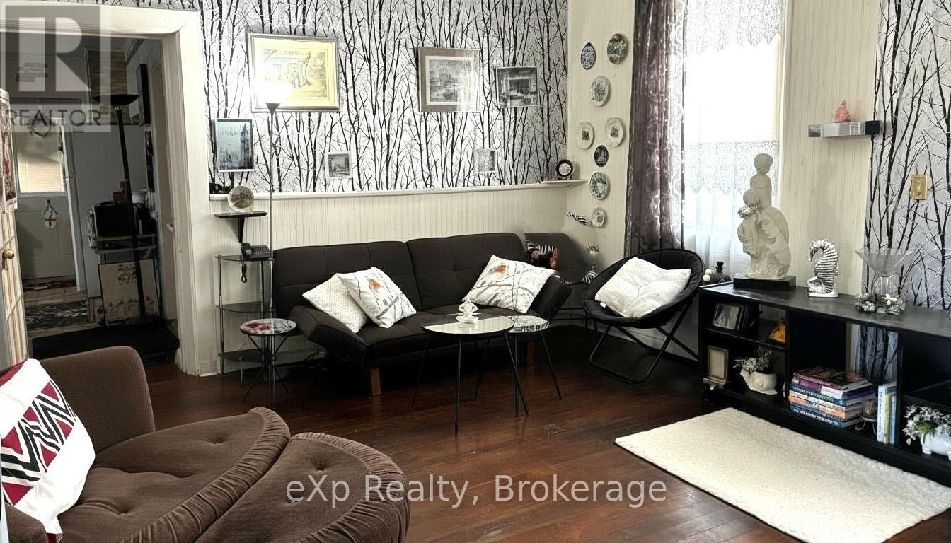 385 11th Avenue, Hanover, Ontario  N4N 2R7 - Photo 11 - X13213932