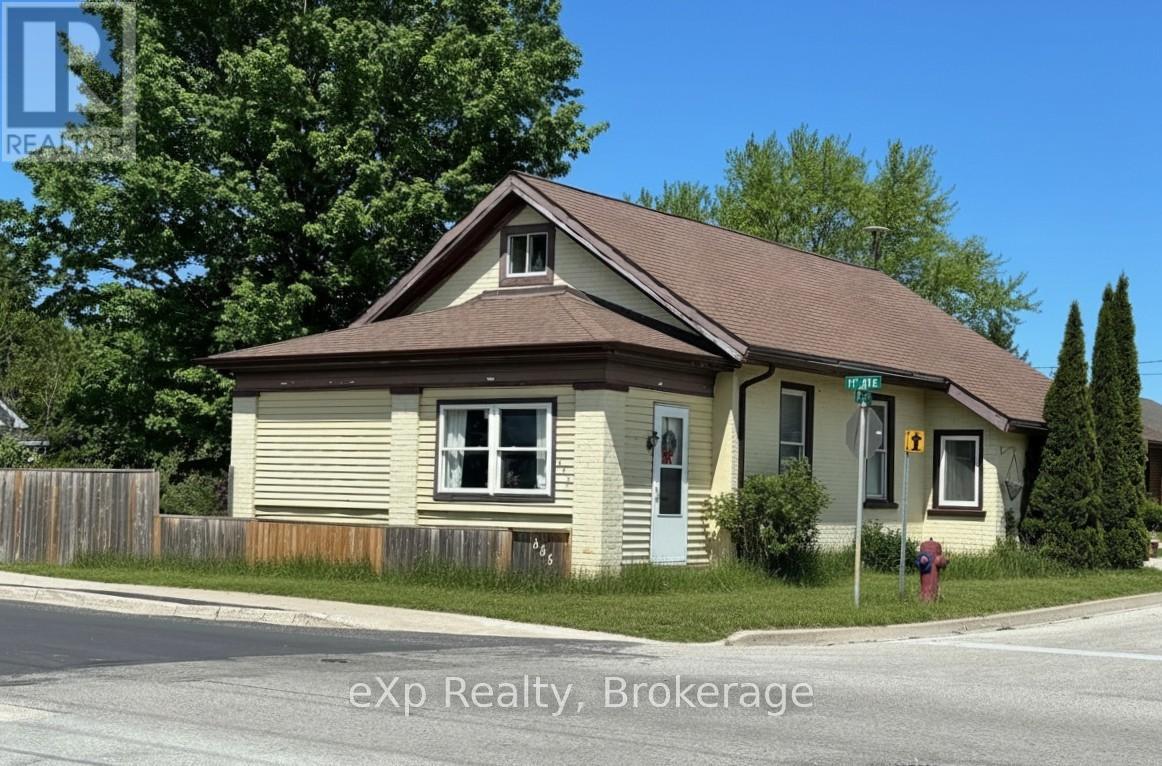 385 11th Avenue, Hanover, Ontario  N4N 2R7 - Photo 2 - X13213932