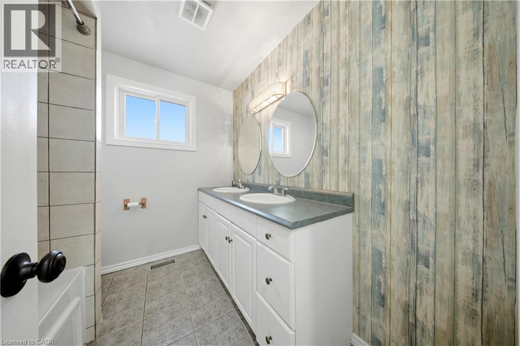 79 Ann Street, Dundas, Ontario  L9H 5R2 - Photo 20 - 40831734