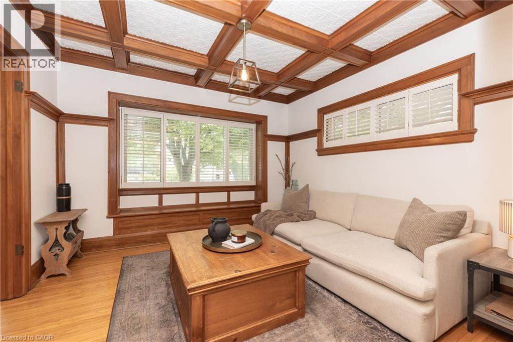 7 Pinehill Road, St. Catharines, Ontario  L2R 3R6 - Photo 10 - 40834778