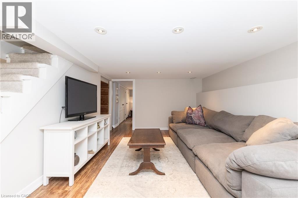 7 Pinehill Road, St. Catharines, Ontario  L2R 3R6 - Photo 27 - 40834778