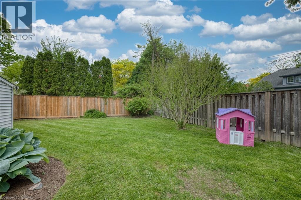 7 Pinehill Road, St. Catharines, Ontario  L2R 3R6 - Photo 40 - 40834778