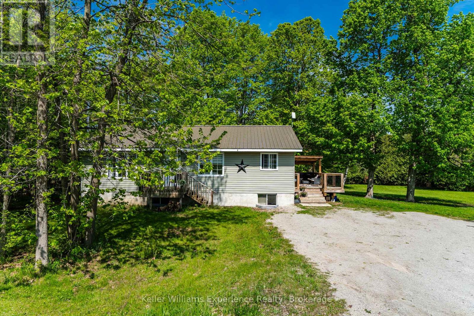2555 Hodgins Road, Severn, Ontario  L0K 2C0 - Photo 2 - S13214304