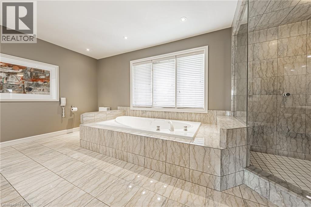2 Anslow Court, Dundas, Ontario  L9H 6Z2 - Photo 26 - 40834803