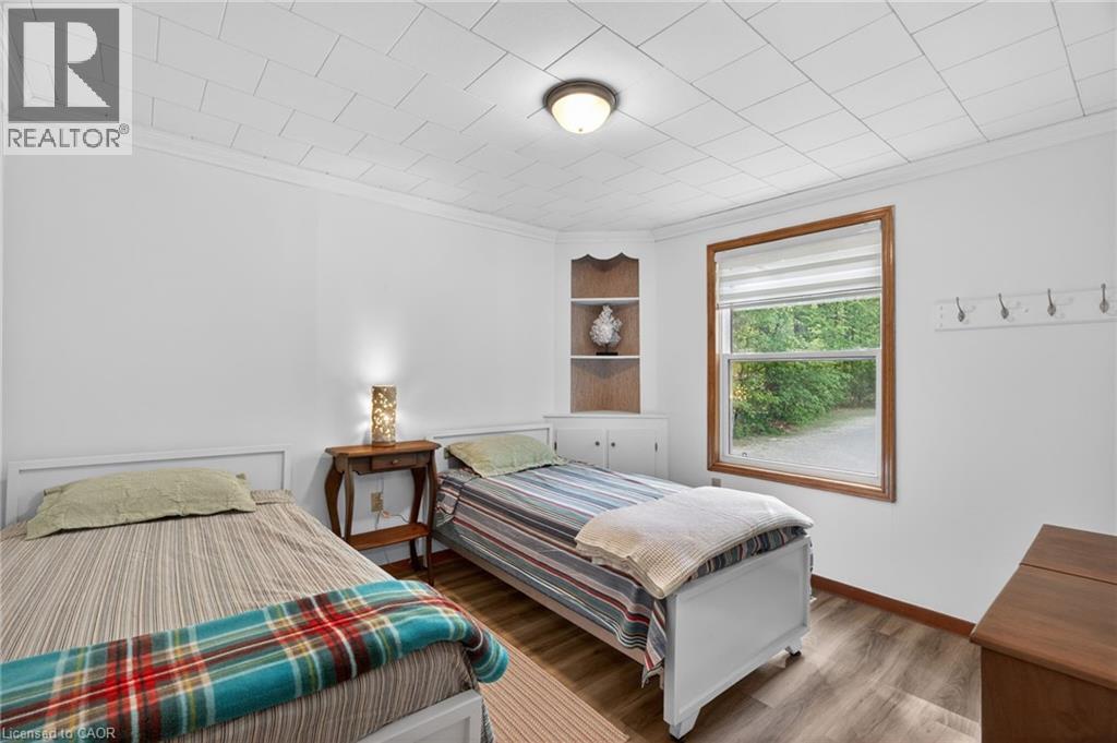 223 Ontario Street, Grand Bend, Ontario  N0M 1T0 - Photo 33 - 40832542