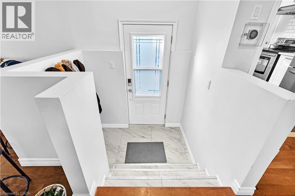 41 Alma Street N, Guelph, Ontario  N1H 5X2 - Photo 6 - 40834842