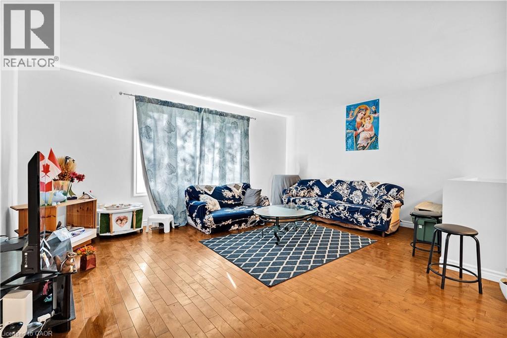 41 Alma Street N, Guelph, Ontario  N1H 5X2 - Photo 7 - 40834835
