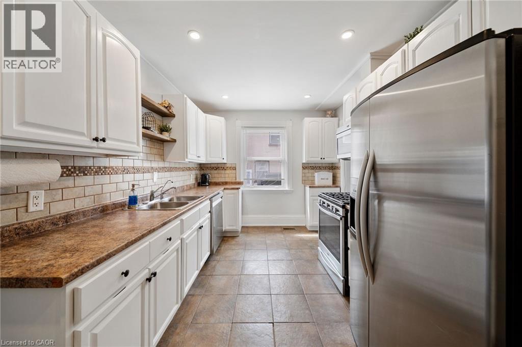 3 Lloyd Street Unit# B, Brantford, Ontario  N3S 3E3 - Photo 4 - 40834670